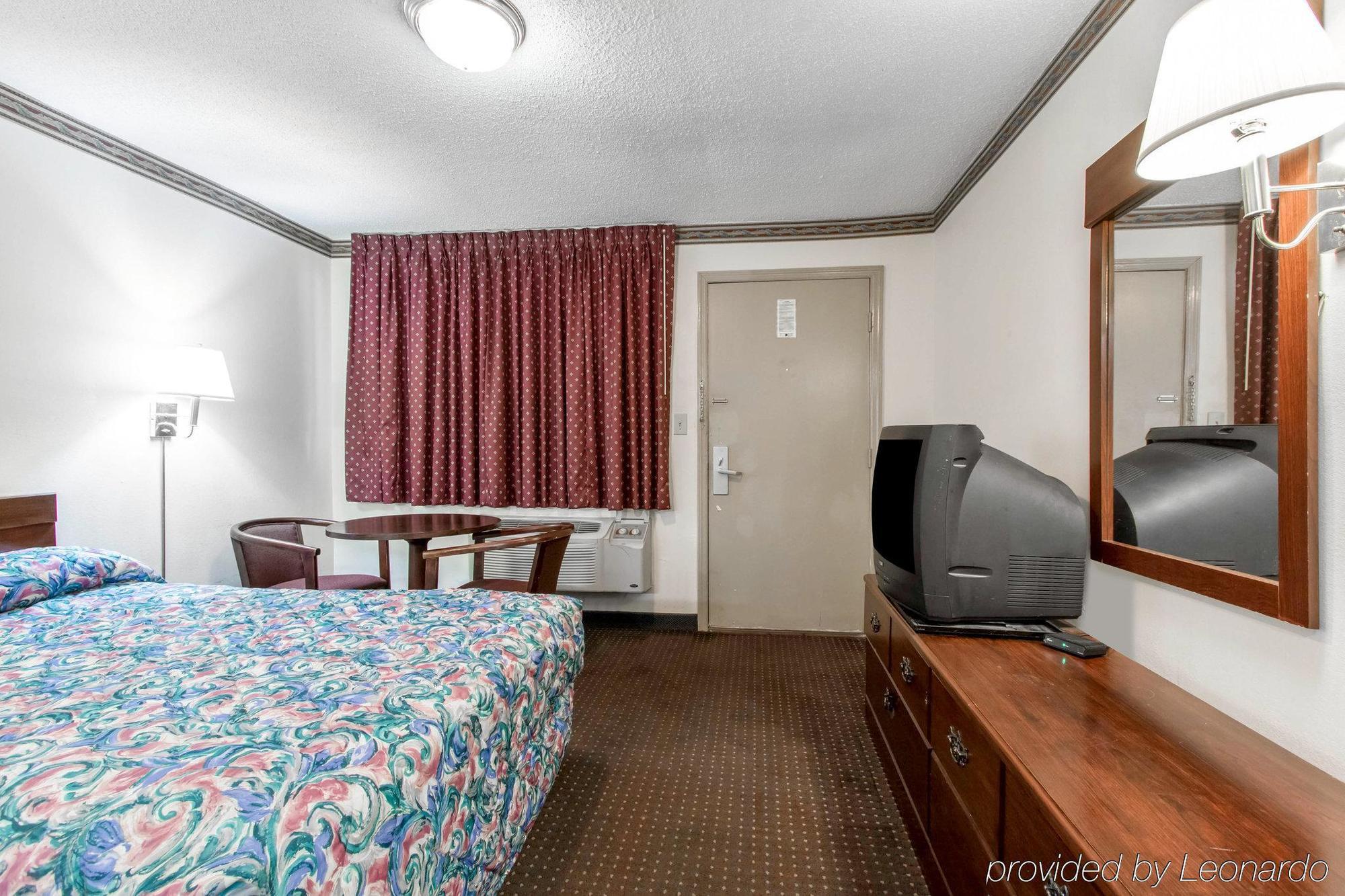 Americas Best Value Inn Opelika Kültér fotó