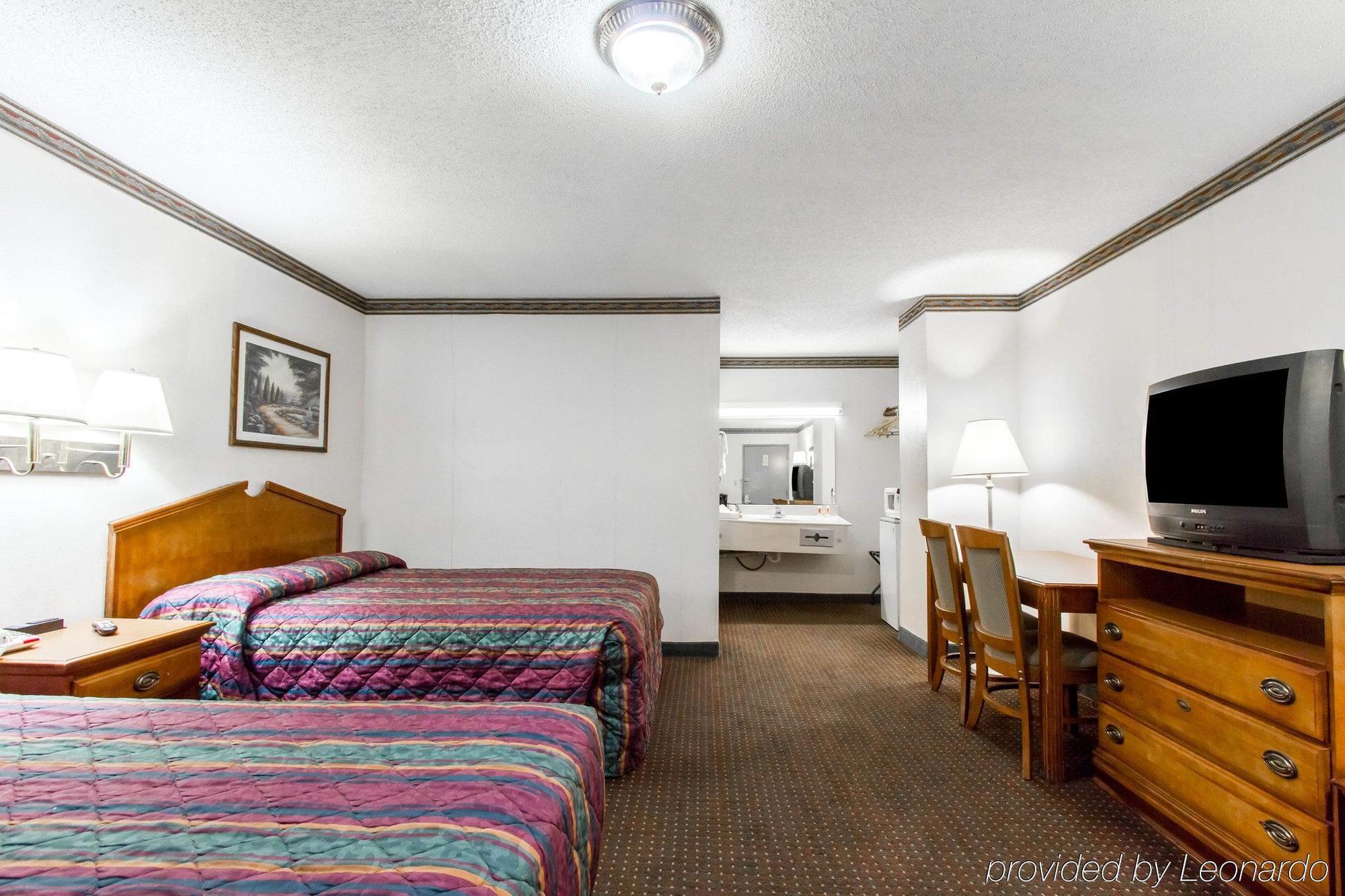 Americas Best Value Inn Opelika Kültér fotó