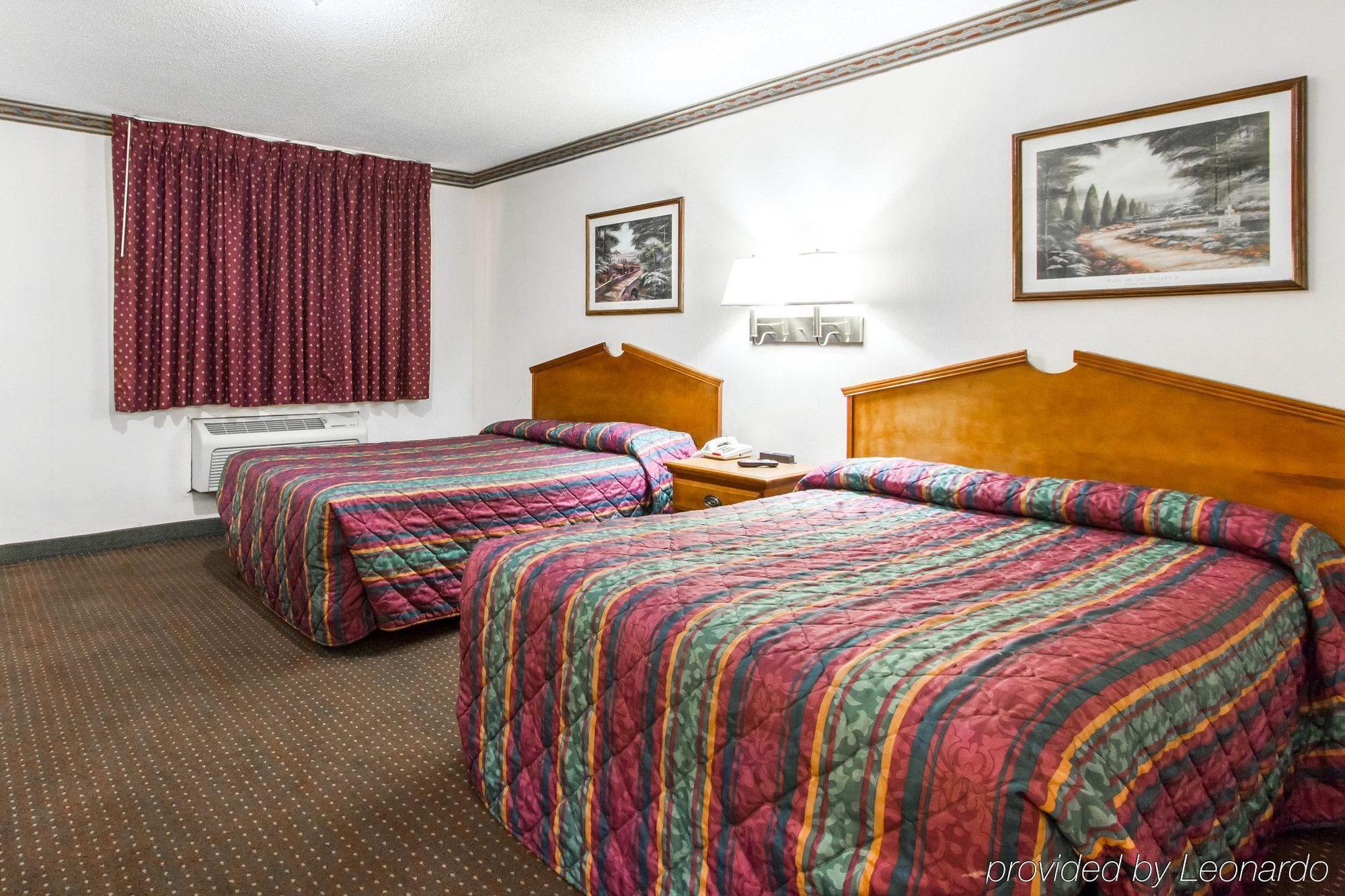 Americas Best Value Inn Opelika Kültér fotó