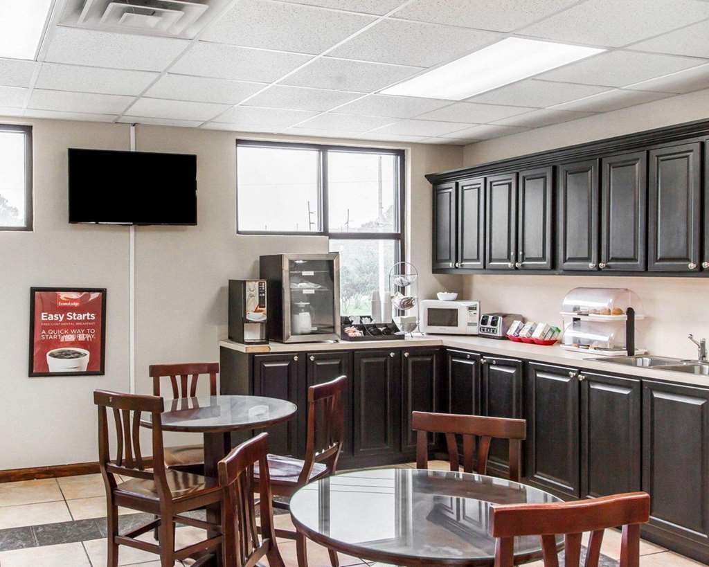 Americas Best Value Inn Opelika Étterem fotó
